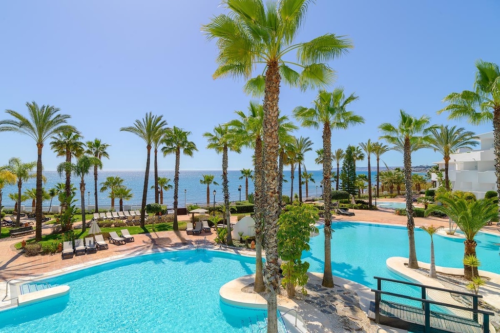 H10 Estepona Palace ****