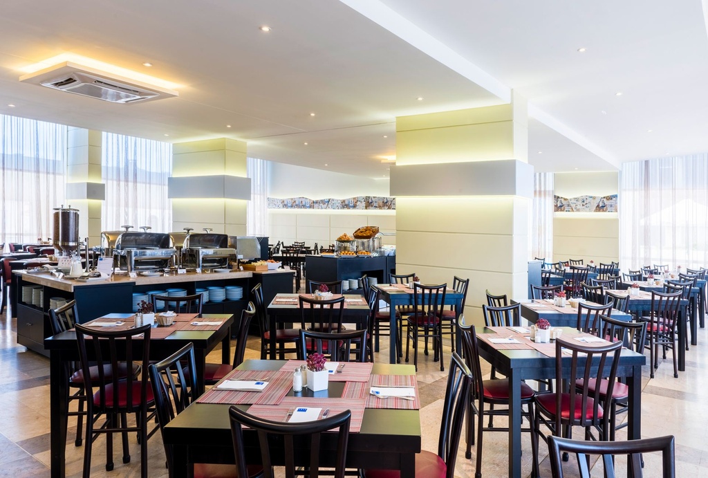 TRYP by Wyndham Lisboa Caparica Mar ****