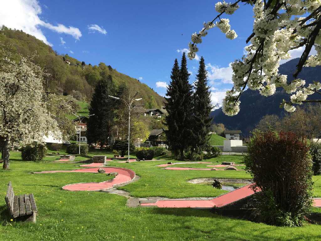 Vorarlberger Schulsport-Zentrum Tschagguns  **